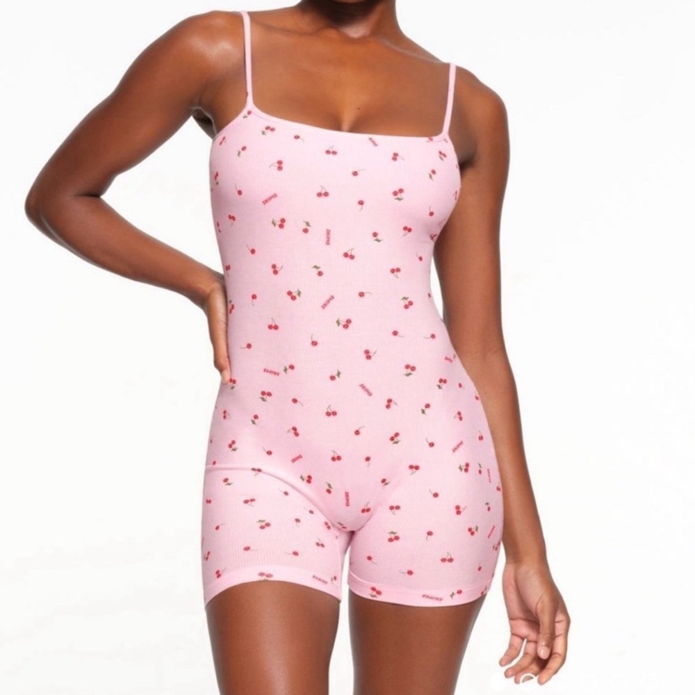 NEW!! SKIMS Rare Soft Lounge Scoop Romper Onesie in Pink Cherry Blossom Print 2X